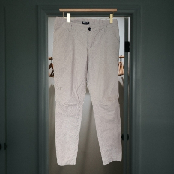 Arc'teryx Light Beige Women's Chinos - Picture 2 of 9